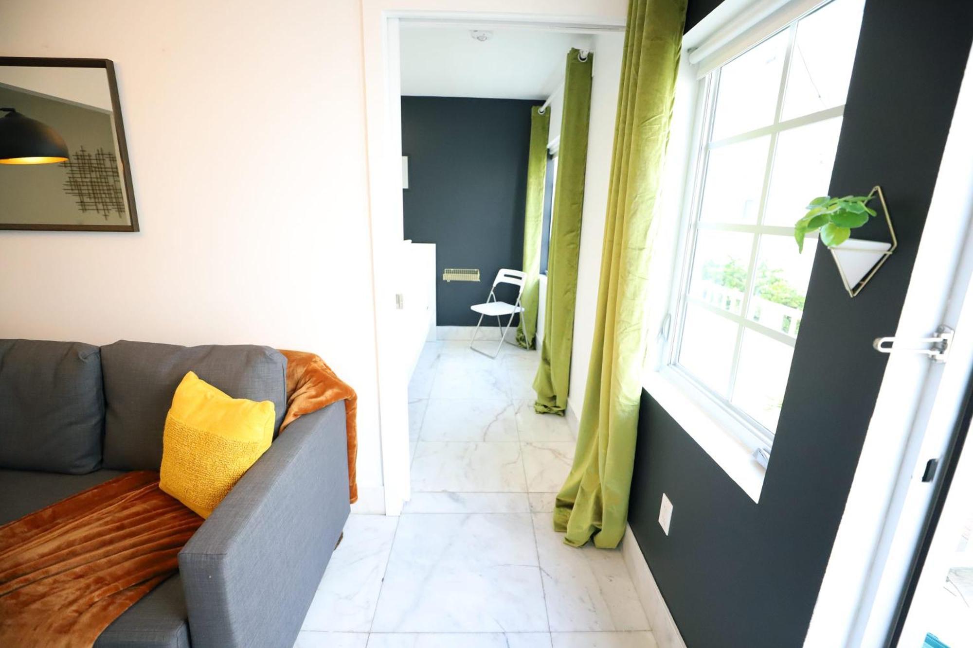 South Beach 2 Bedroom Family Pet Friendly Apartment With Free Parking On Premise Маями Бийч Екстериор снимка